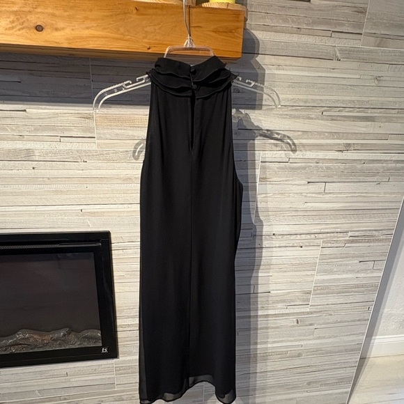 Halter Sisley dress with chiffon ruffles down the front side zip black size med - Picture 2 of 3